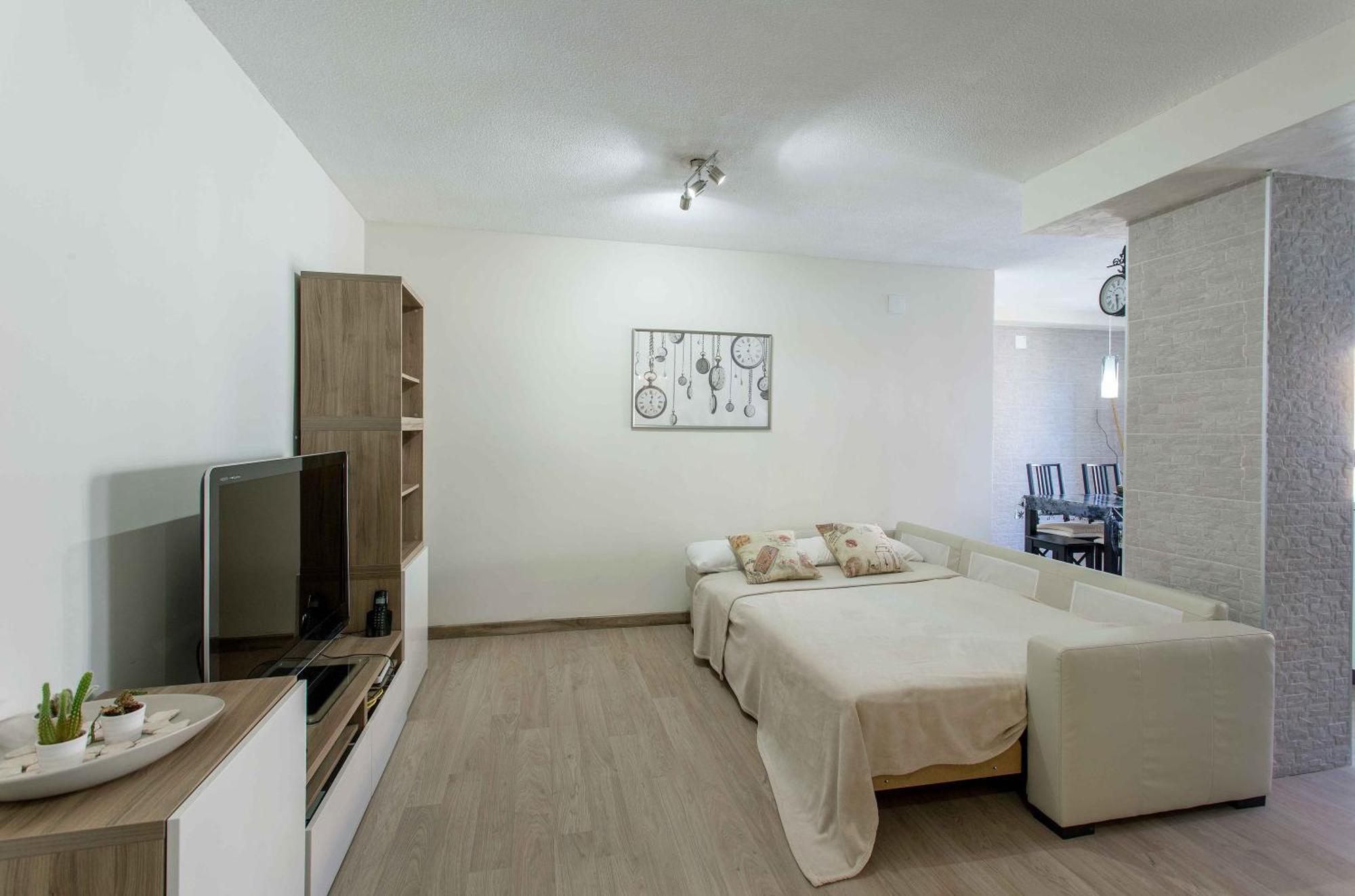 Apartment Malvarrosa Beach Cavite Валенсия Экстерьер фото